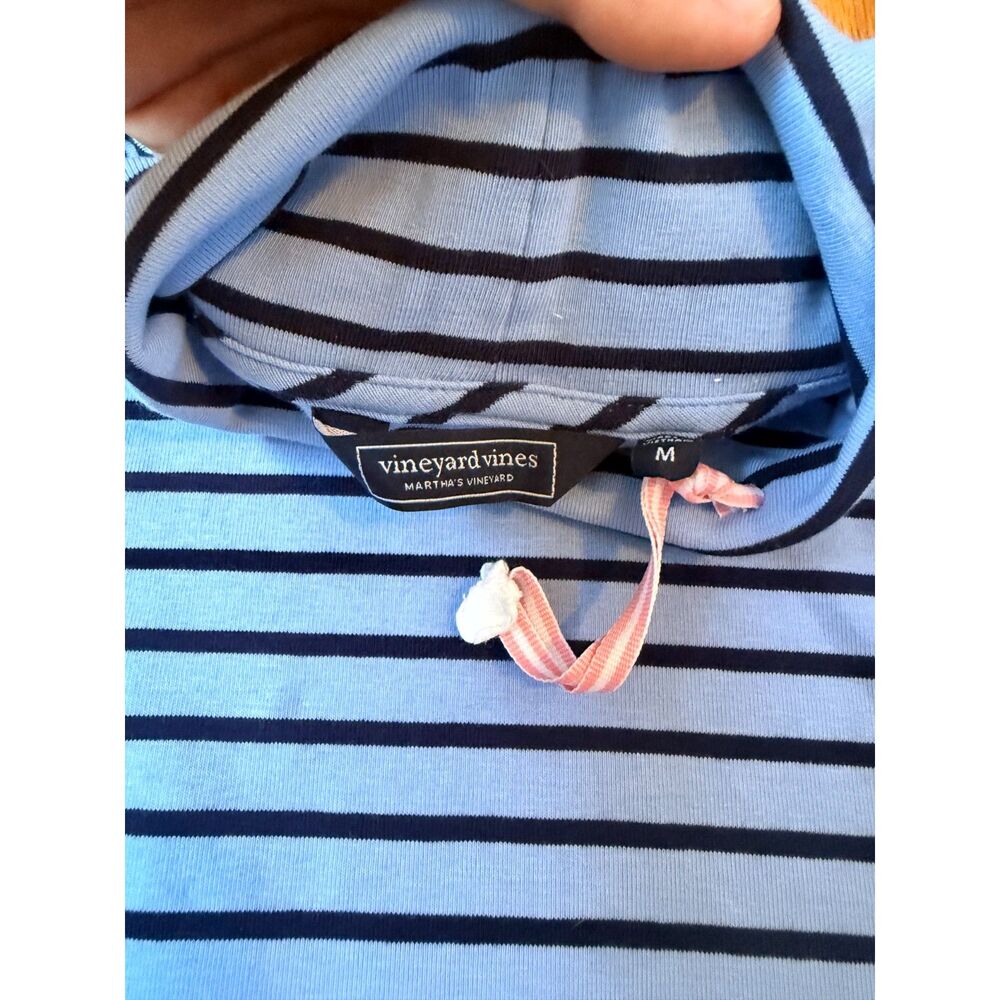 Vineyard Vines Blue Navy Striped Turtleneck Top Whale M - Picture 2 of 2